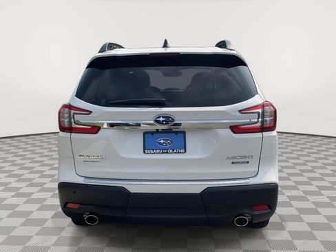 Used 2025 Subaru Ascent Touring AWD/4WD image 18