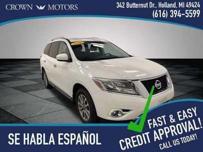 Used 2016 Nissan Pathfinder SV