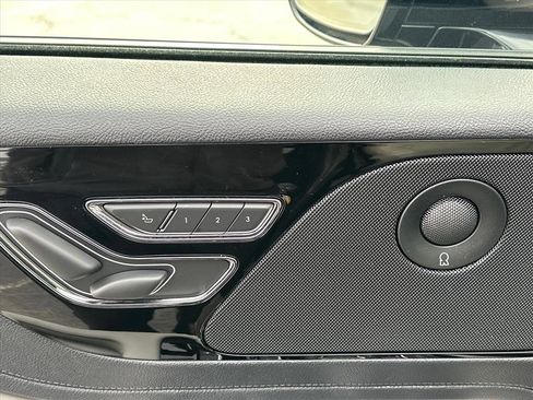 Used 2025 Lincoln Aviator AWD w/ Jet Appearance Package image 16