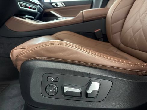 Used 2026 BMW X5 sDrive40i w/ M Sport Package RWD image 28