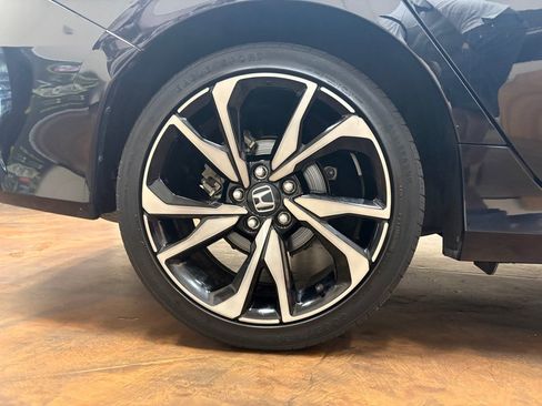 Used 2021 Honda Civic Sport image 12