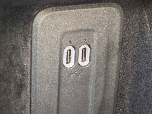 Used 2025 Jeep Wagoneer S Limited image 11