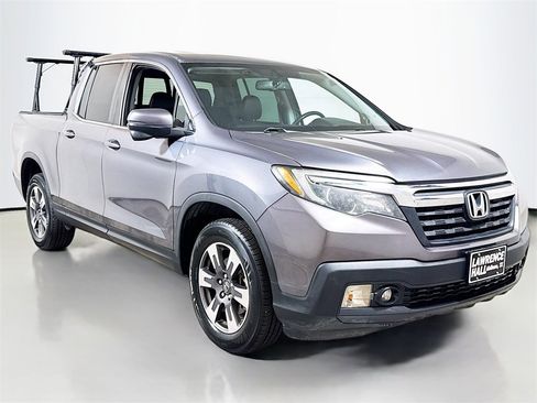 Used 2019 Honda Ridgeline RTL-T image 3