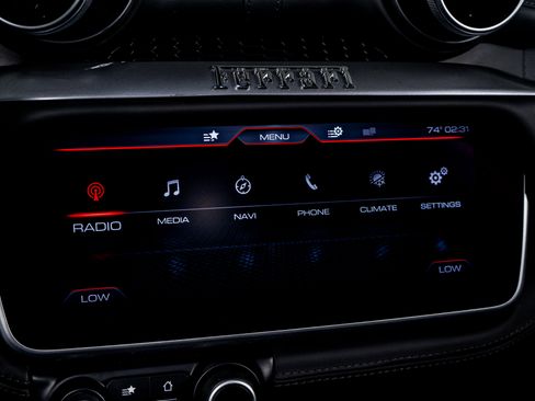 Used 2019 Ferrari Portofino image 49