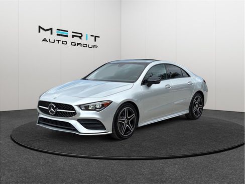 Used 2023 Mercedes-Benz CLA 250 4MATIC image 4