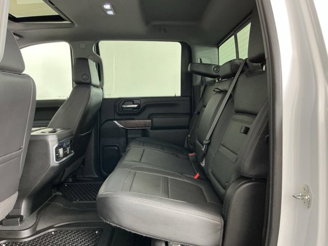 Used 2021 GMC Sierra 3500 Denali w/ Denali Ultimate Package AWD/4WD image 29