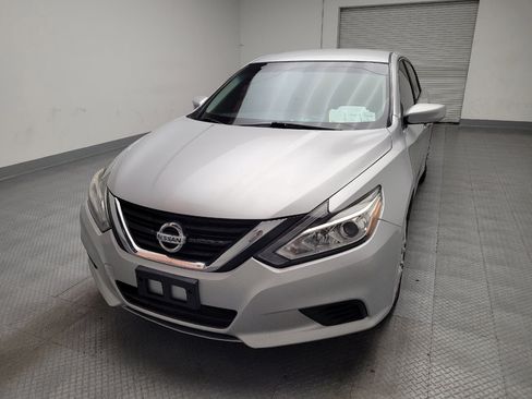 Used 2018 Nissan Altima 2.5 S w/ S Convenience Package image 15