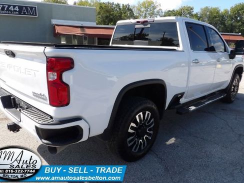 Used 2021 Chevrolet Silverado 2500 High Country image 7