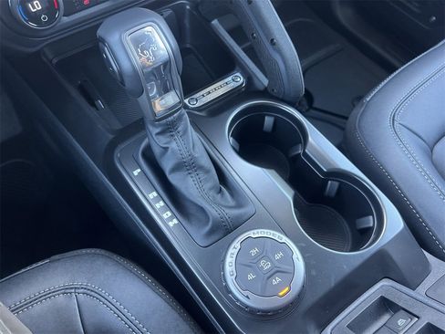 New 2025 Ford Bronco Big Bend w/ Black Diamond Package image 8