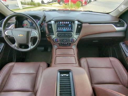 Used 2018 Chevrolet Tahoe Premier image 16
