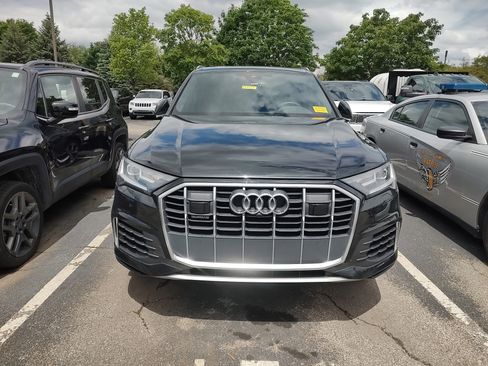 Used 2022 Audi Q7 3.0T Premium Plus AWD/4WD image 2