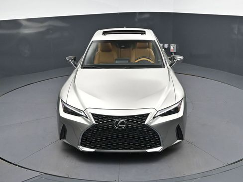 Used 2023 Lexus IS 300 w/ Comfort Package image 37