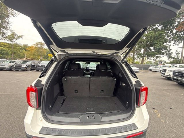 Used 2022 Ford Explorer ST w/ Equipment Group 401A AWD/4WD image 15
