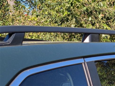 Used 2022 Subaru Forester Limited image 6