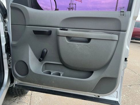 Used 2013 Chevrolet Silverado 2500 W/T image 17