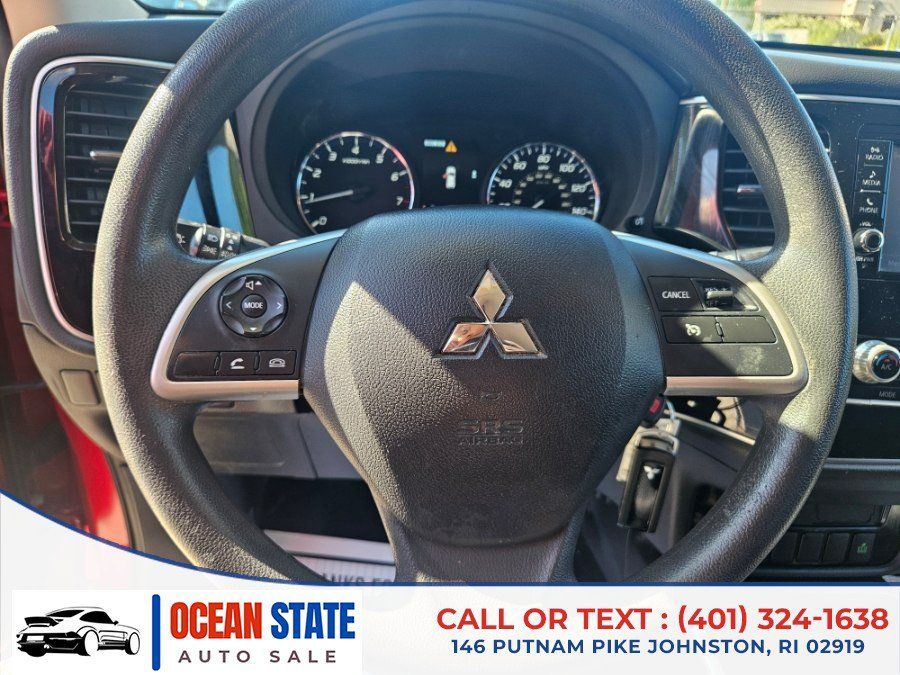 Used 2020 Mitsubishi Outlander ES AWD/4WD image 19