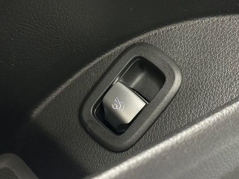 New 2026 Mercedes-Benz GLC 43 AMG 4MATIC image 12