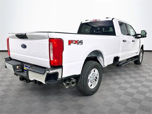 New 2026 Ford F350 XLT w/ FX4 Off-Road Package image 4