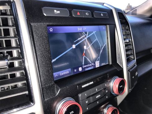 Used 2020 Ford F150 Lariat w/ Equipment Group 502A Luxury image 16