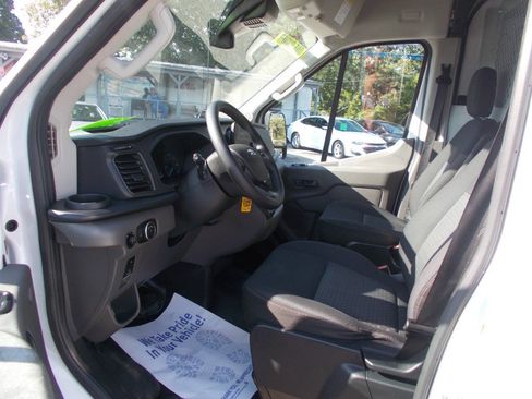 Used 2021 Ford Transit 250 Medium Roof RWD image 5
