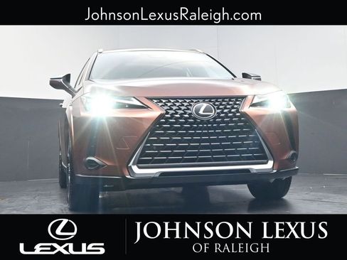 New 2026 Lexus UX 300h FWD image 15