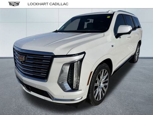 Certified 2025 Cadillac Escalade Premium Luxury Platinum w/ LPO, Floor Liner Package image 6