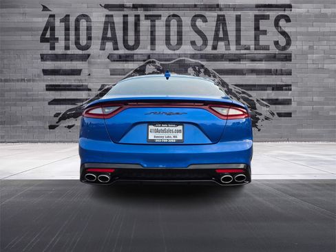 Used 2019 Kia Stinger GT2 AWD/4WD image 4