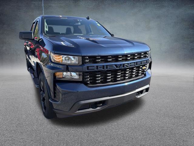 Used 2020 Chevrolet Silverado 1500 Custom w/ Custom Value Package AWD/4WD image 5