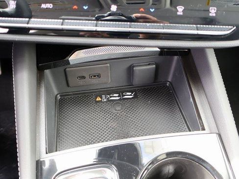 New 2025 Buick Envision Sport Touring image 28