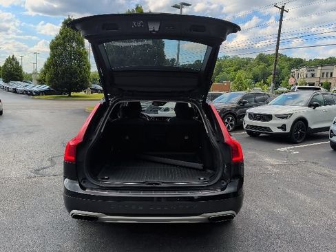 Used 2020 Volvo V90 T6 Cross Country w/ Protection Package Premier AWD/4WD image 9