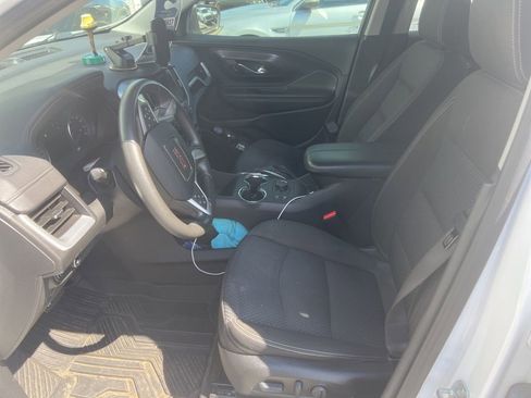 Used 2023 GMC Terrain SLE w/ Driver Convenience Package FWD image 7