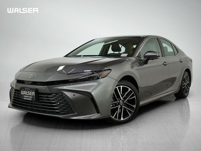 Used 2025 Toyota Camry XLE