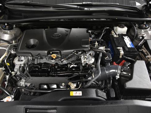 Used 2023 Toyota Camry SE FWD image 38