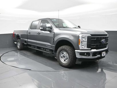 New 2026 Ford F350 XL w/ XL Off-Road Package