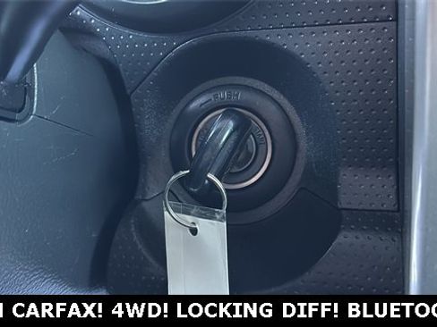 Used 2011 Toyota FJ Cruiser 4WD image 11