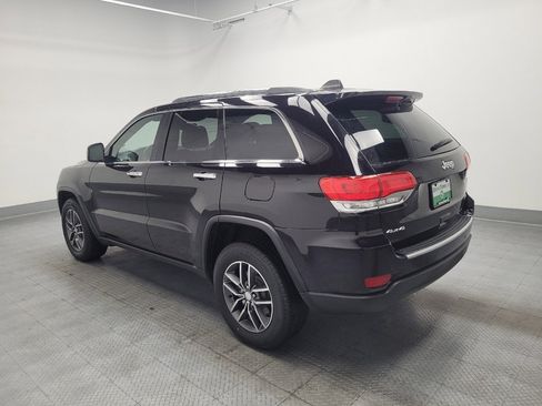 Used 2018 Jeep Grand Cherokee Limited image 3