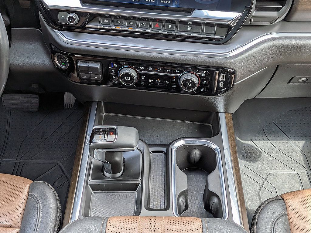 Certified 2025 Chevrolet Silverado 1500 High Country AWD/4WD image 77