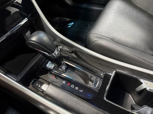 Used 2016 Honda Accord EX-L image 22