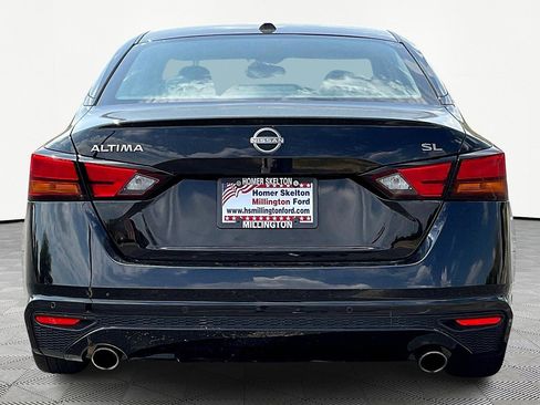 Used 2023 Nissan Altima 2.5 SL image 4