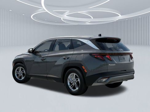 New 2026 Hyundai Tucson SE image 5
