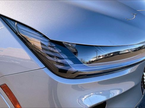 Used 2024 Lincoln Nautilus Reserve w/ Equipment Group 202A image 32