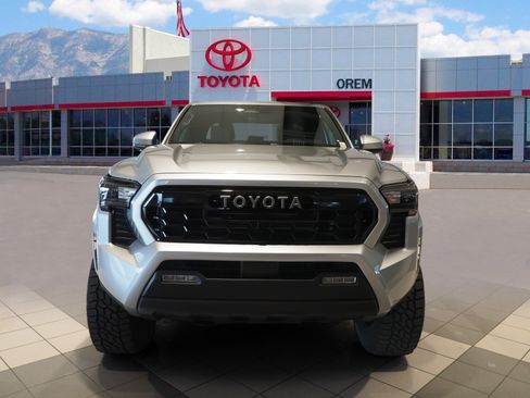 New 2025 Toyota Tacoma SR5 image 2