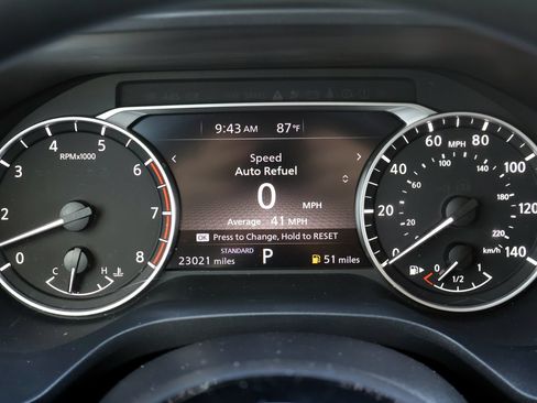 Used 2023 Nissan Rogue SV FWD image 23