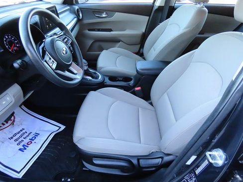 Used 2020 Kia Forte LXS image 37