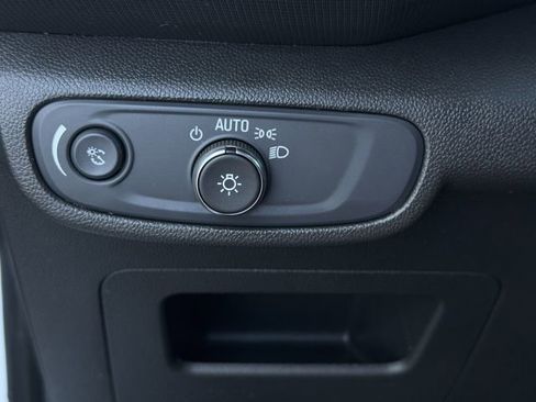 Used 2022 Chevrolet TrailBlazer LS image 20