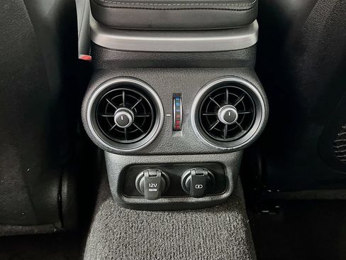 Used 2021 Kia Stinger GT2 RWD image 26