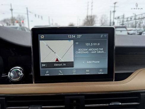 Used 2020 Lincoln Corsair Reserve w/ Equipment Group 202A image 19