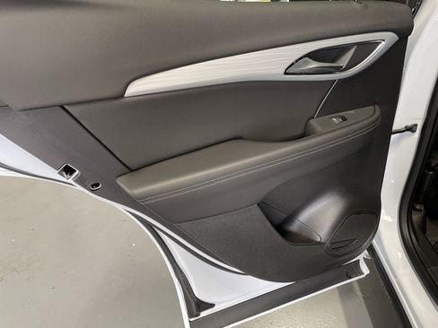 New 2026 Buick Envision Avenir image 11