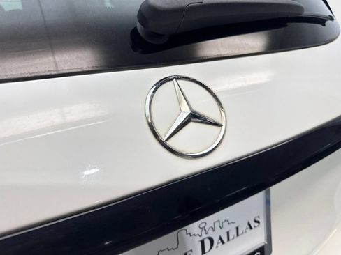 Used 2024 Mercedes-Benz GLC 300 image 20