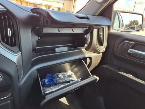 Used 2024 Chevrolet Silverado 1500 Custom AWD/4WD image 32
